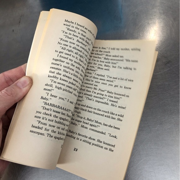 Ghosts of Fear Street: Hide and Shriek paperback book - Picture 4 of 6